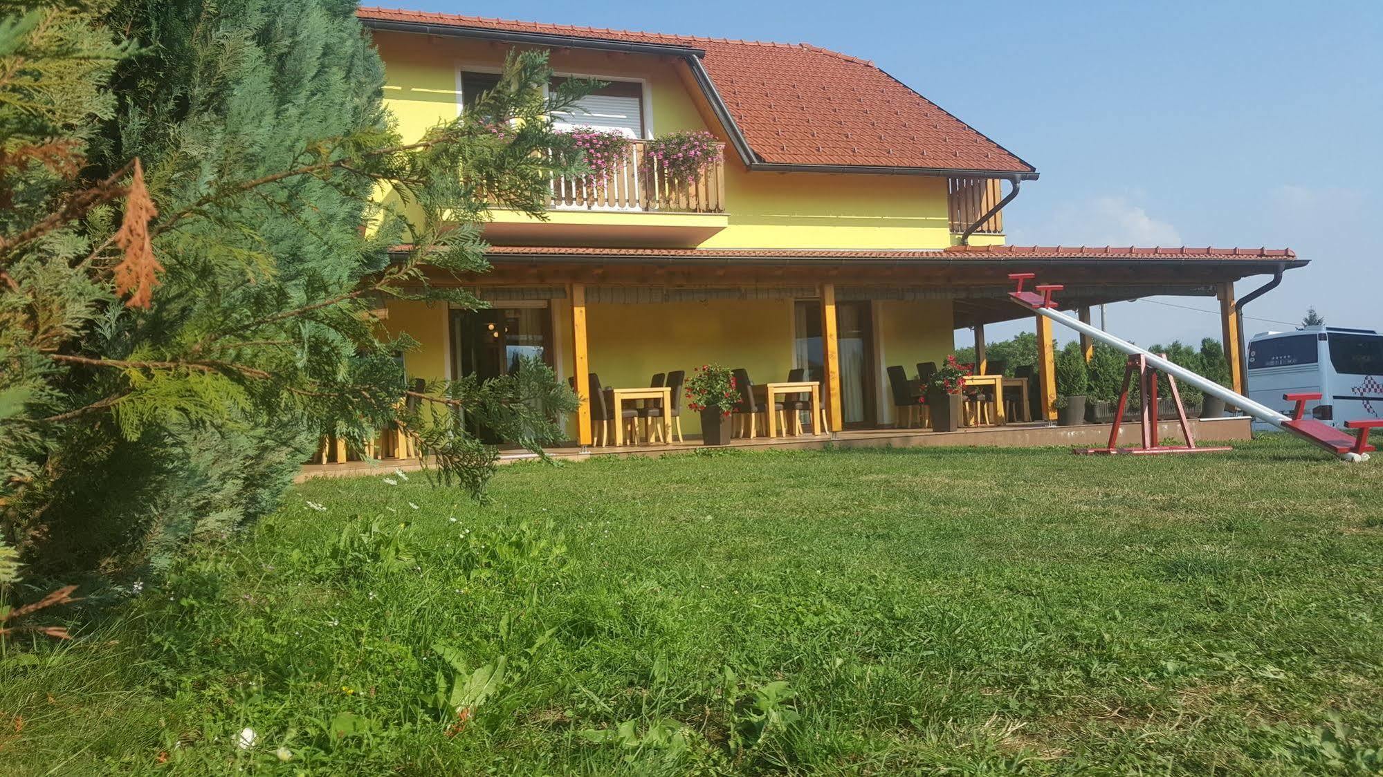 House Tina Ξενοδοχείο Grabovac  Εξωτερικό φωτογραφία
